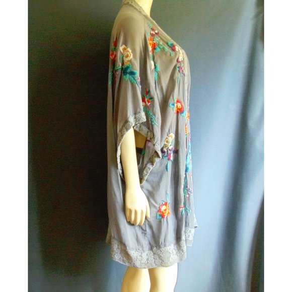 Johnny Was Embroidered Floral Kimono Jacket L - Picture 6 of 12
